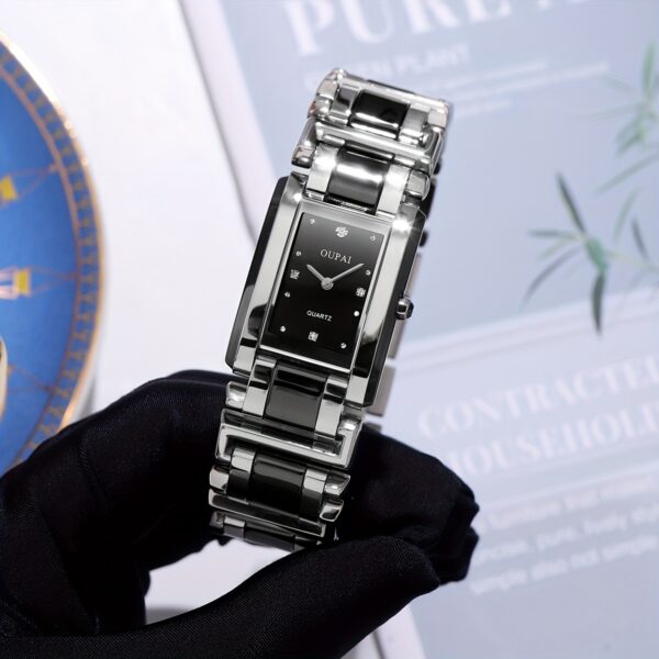 OUPAI Noir Ceramic Bracelet Watch, showcasing its sleek ceramic bracelet and steel accents.