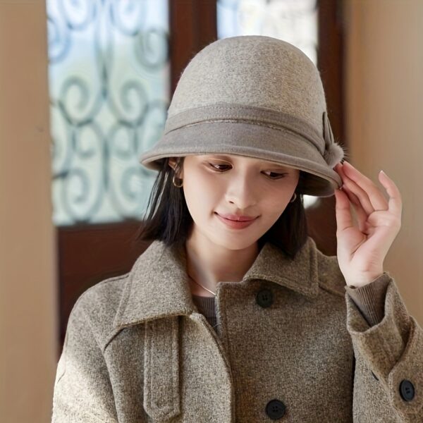 Newness Parisian Promenade Winter Bucket Hat in stylish [color] - Stay warm and chic.