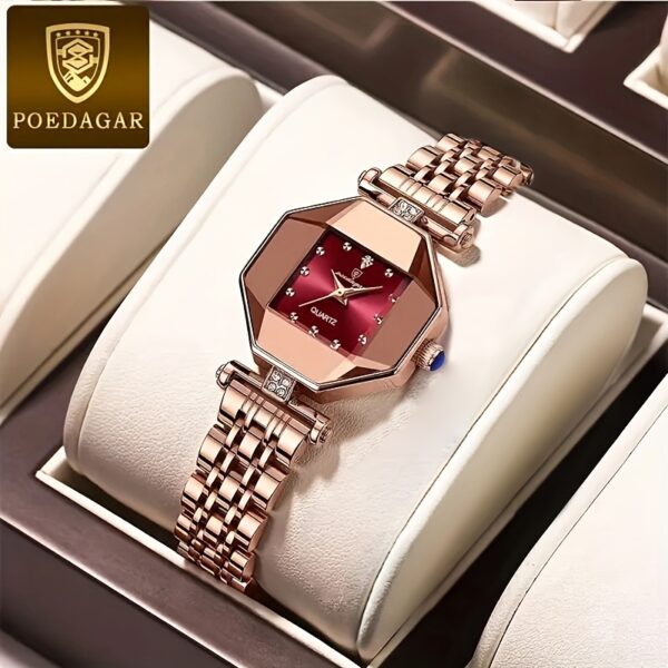 Newness Celestial Dusk Glamorous Quartz Watch: A close-up showcasing its elegant design and shimmering details.