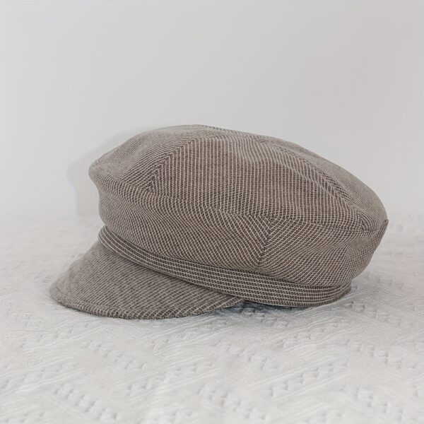 Unisex brown Boulevard Newsboy Cap by Newness, perfect for fall and winter. Lightweight, warm, and adjustable for a comfortable fit.