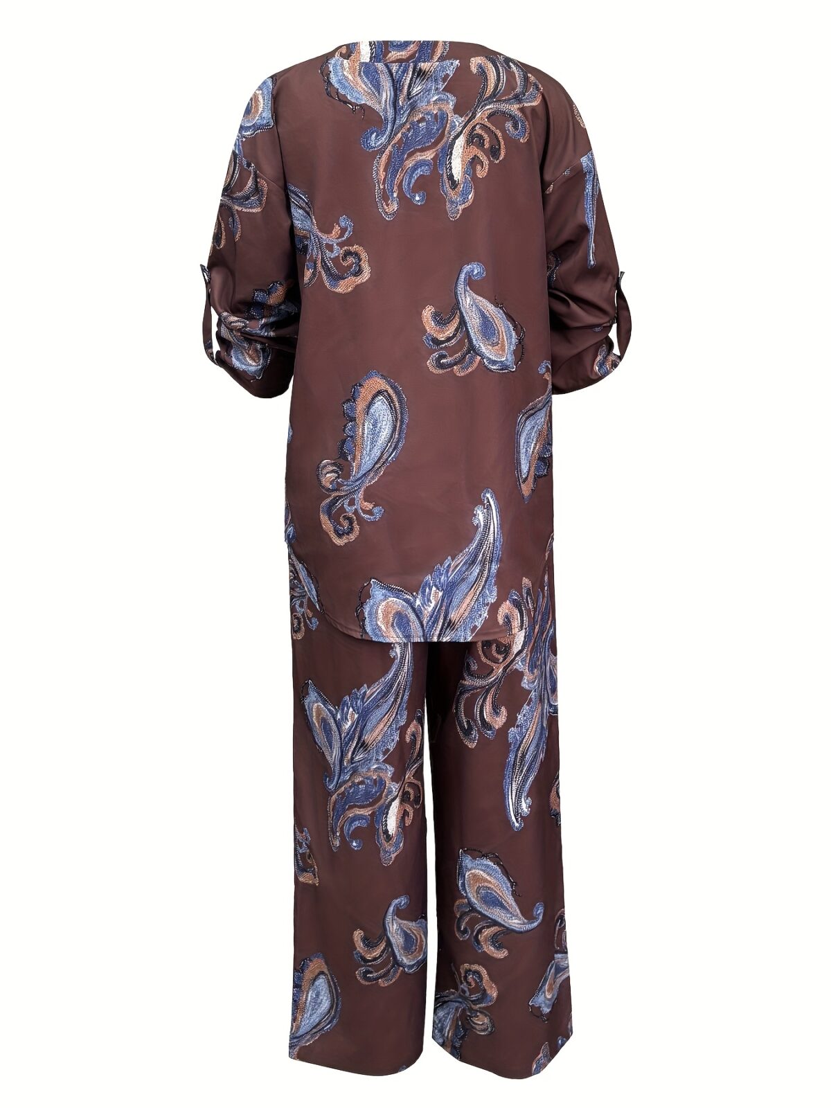 Blush Blossom Printed Pleated Set by Newness Flattering two piece outfit in a beautiful pleated design Model wears a size small