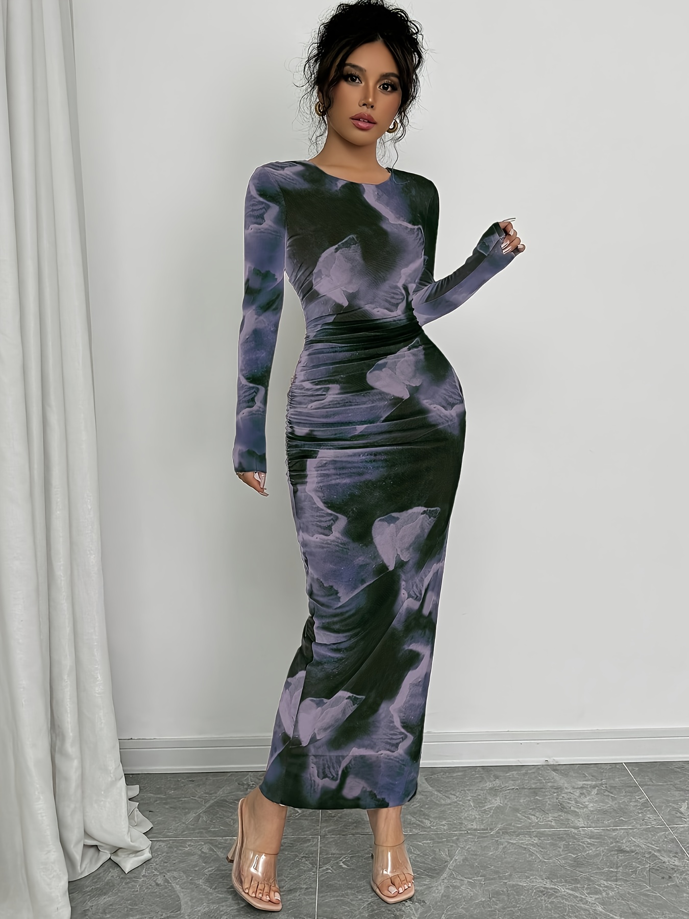 Elegant Gradient Long Sleeve Bodycon Dress for Women - Stretchy Polyester Blend, Round Neck, Form-Fitting Silhouette, Perfect for Spring/Summer, Formal or Casual Occasions, Casual Elegant Dress | Formfitting Dress | Polyester Blend Dress