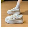Newness Seoul Chic White Korean Sneakers Breathable lightweight white sneakers with gold accents suitable for all seasons