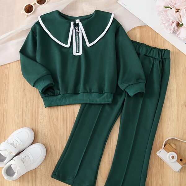 Dubai Dreamer Girls Two-Piece Set in 100% Polyester. Playful design, all-season comfort.