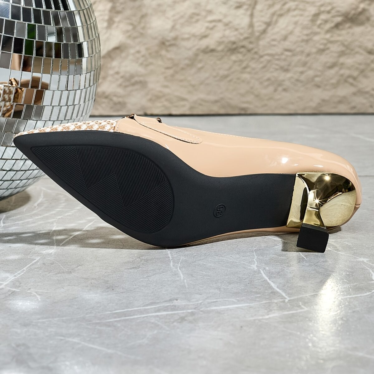 Newness Houndstooth Chain Buckle Stilettos Pointed toe heels in a chic houndstooth pattern with a sophisticated gold chain buckle Perfect for adding a touch of elegance to your party or nightclub outfit