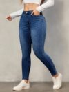 Newness Effortless Chic Skinny Stretch Jeans A flattering pair of dark wash skinny jeans