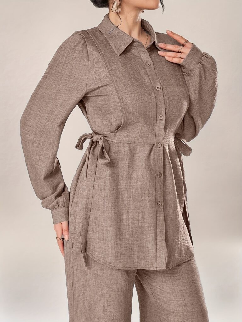 The Cairo Chic Two-Piece Set by Newness in luxurious polyester. A stylish and comfortable two-piece outfit perfect for any occasion.