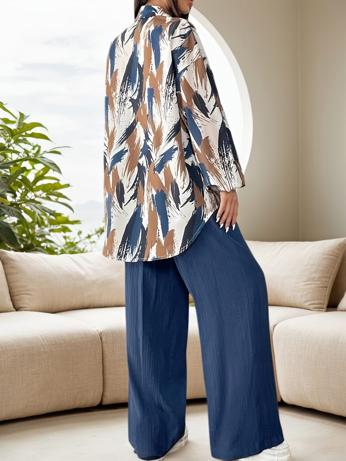 Effortlessly chic Casablanca Floral Print Set from Newness This two piece set features a loose flowing silhouette and a vibrant floral print perfect for any occasion