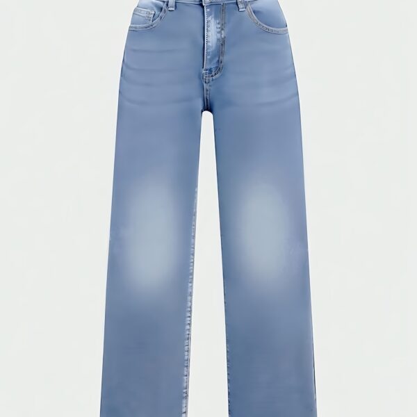 Newness Effortless Chic Straight Leg Jeans with Raw Hem A flattering pair of straight leg jeans in premium denim featuring a trendy raw hem