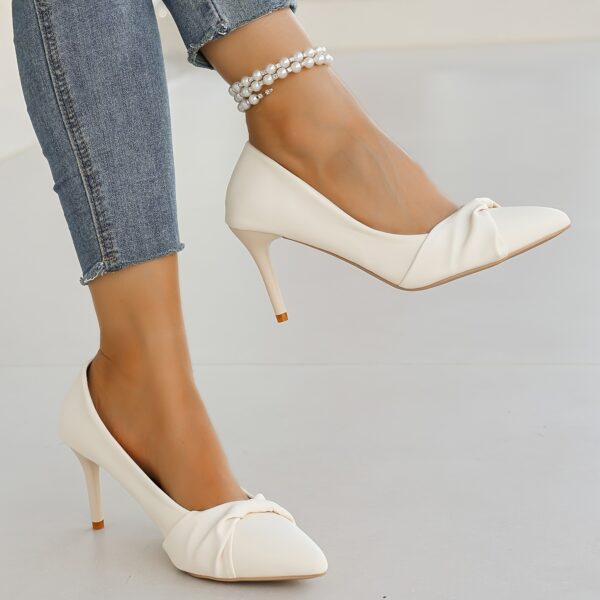 Newness Dubai Nights Pointed Toe Stilettos Elevate your style with these chic all season pointed toe stilettos perfect for any occasion