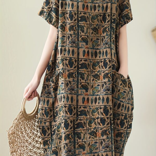 Effortless chic Botanical Breeze linen print dress from Newness, perfect for summer. 100% linen.