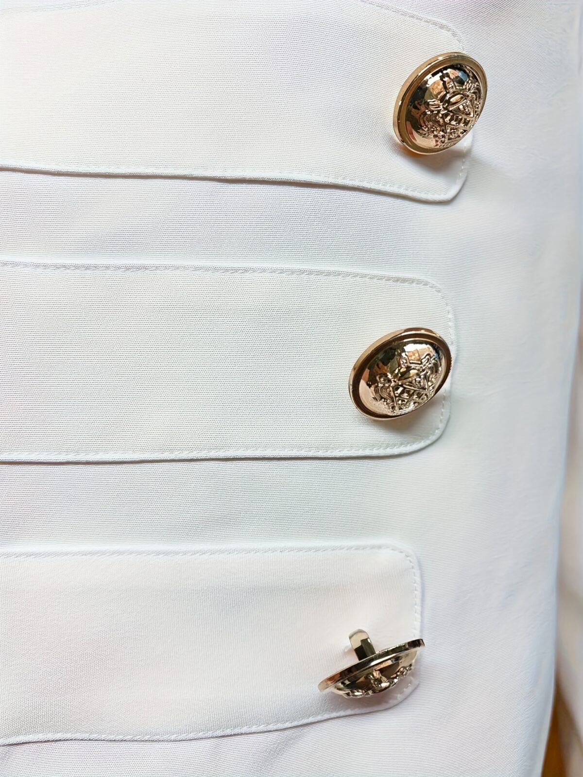 Timeless Chic Womens Elegant Blazer in structured fabric with a polished finish perfect for formal or casual wear