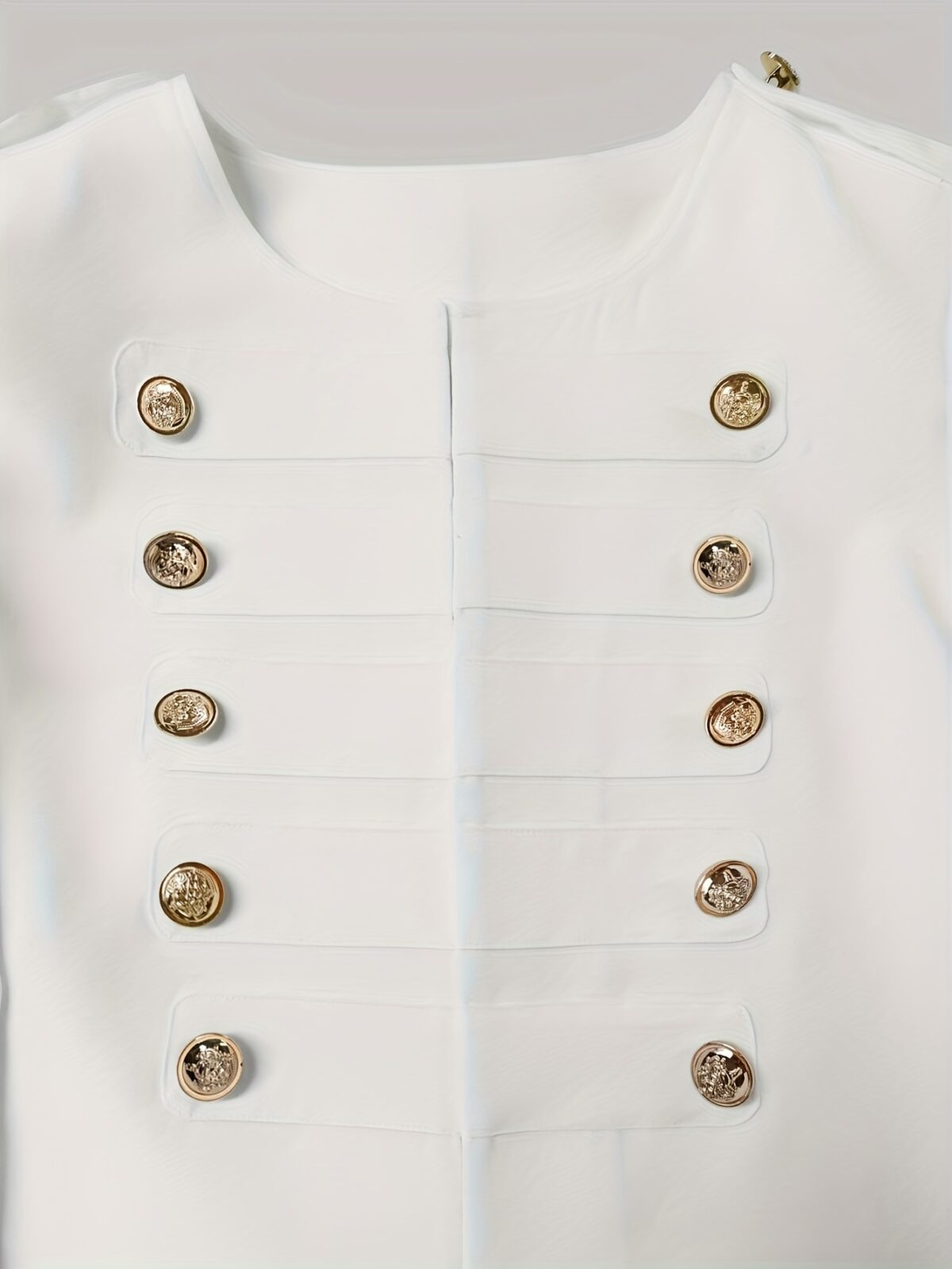 Timeless Chic Womens Elegant Blazer in structured fabric with a polished finish perfect for formal or casual wear