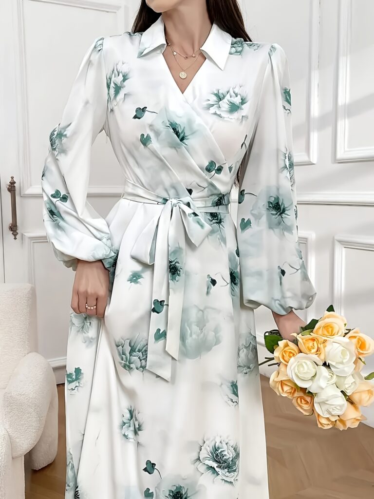 Effortless elegance in our Casablanca Floral Print Dress, perfect for spring and autumn. A chic floral print dress.