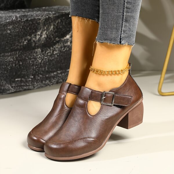 Newness Timeless Chic Vintage Mary Jane Shoes Classic black Mary Janes with a comfortable fit perfect for adding a touch of retro elegance to any outfit