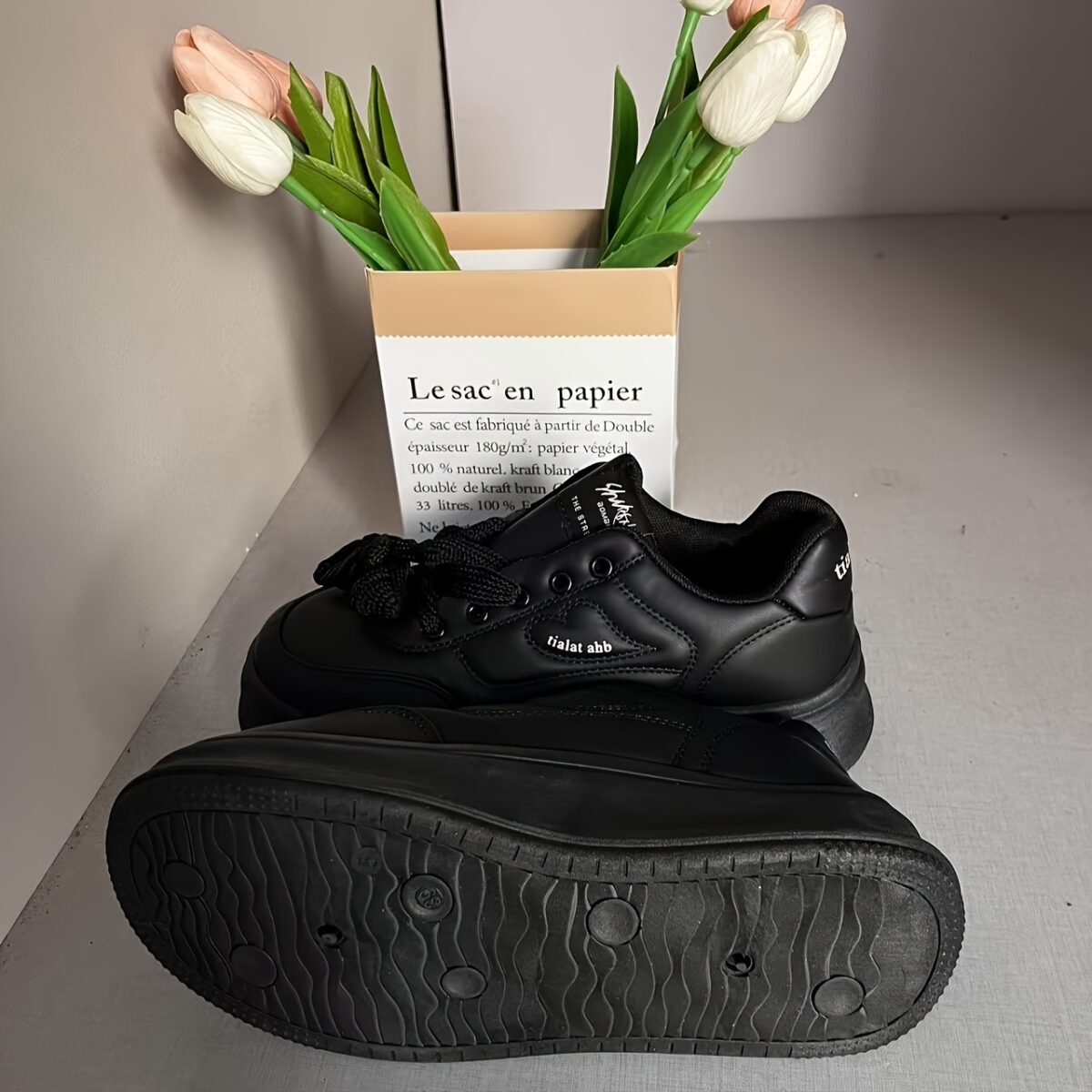 Newness Effortless Chic Womens Casual Sneakers Comfortable and versatile sneakers perfect for any occasion