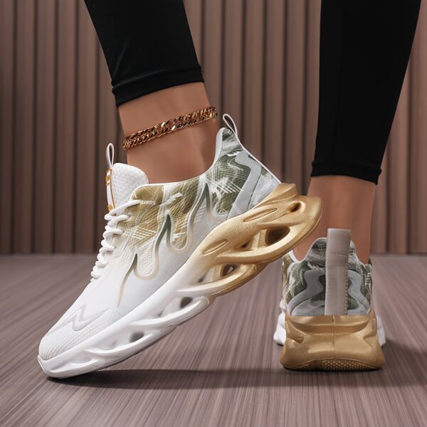 Newness Sculpt Moire Running Shoes Breathable stylish and supportive running shoes for all day comfort