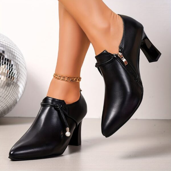 Newness Vintage Pearl Pointed Toe Heels: Elevate your style with these elegant pearl-embellished pointed-toe heels, perfect for spring and autumn. Vintage-inspired design.