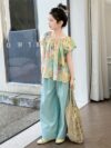 Effortlessly chic Newness Summer Breeze Floral Print Set A two piece outfit perfect for sunny days featuring a breezy floral print