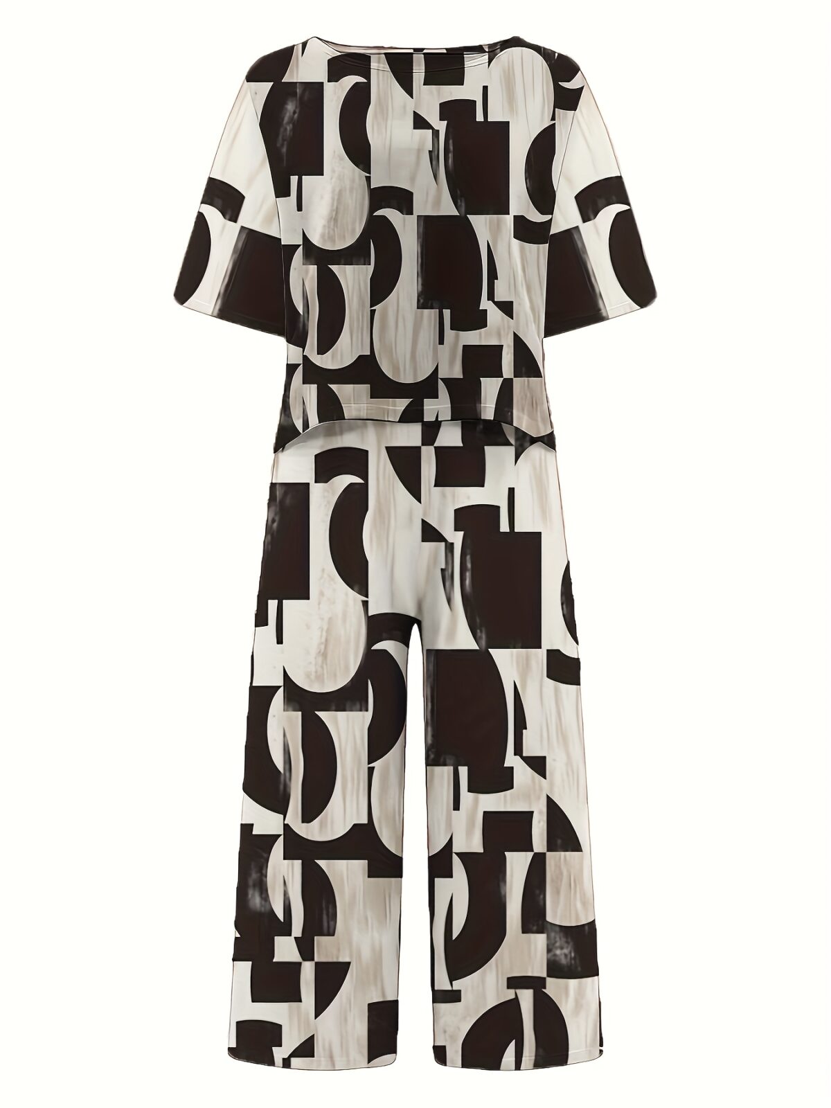 Effortlessly chic womens floral print pants set in soft polyester Perfect for all seasons