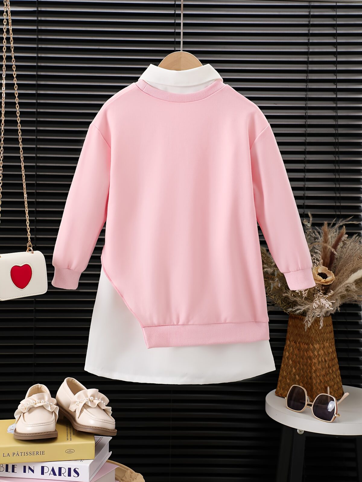 Adorable girls knit set in a stylish design perfect for spring and autumn The soft knit fabric ensures ultimate comfort for everyday wear