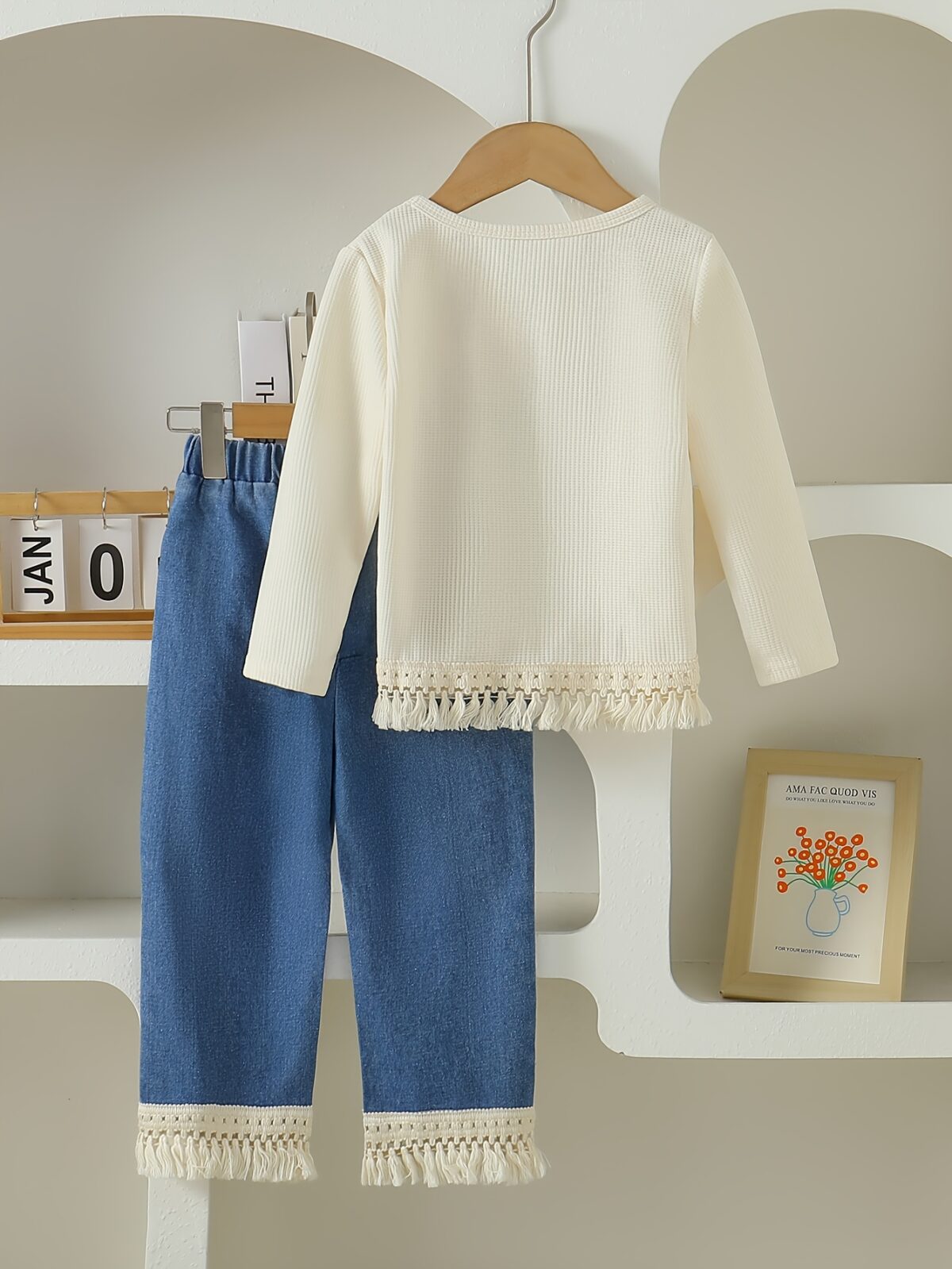 Adorable girls autumn pants set with stylish tassels Perfect for fall adventures and everyday wear