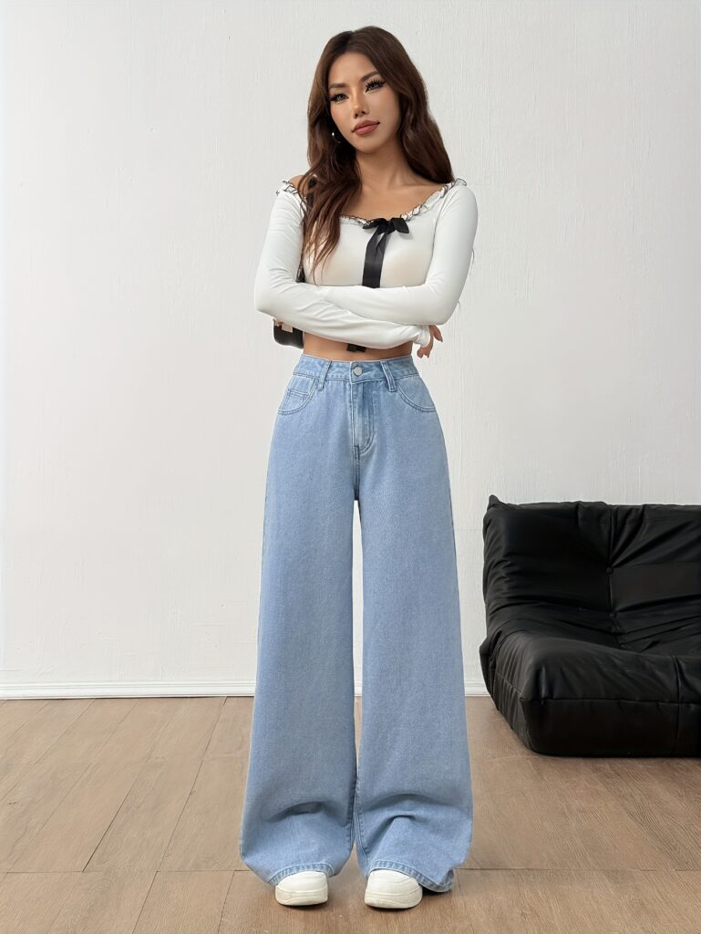 Casablanca Embroidered Wide-Leg Pants in luxurious rayon blend, effortlessly chic for weekend casual.