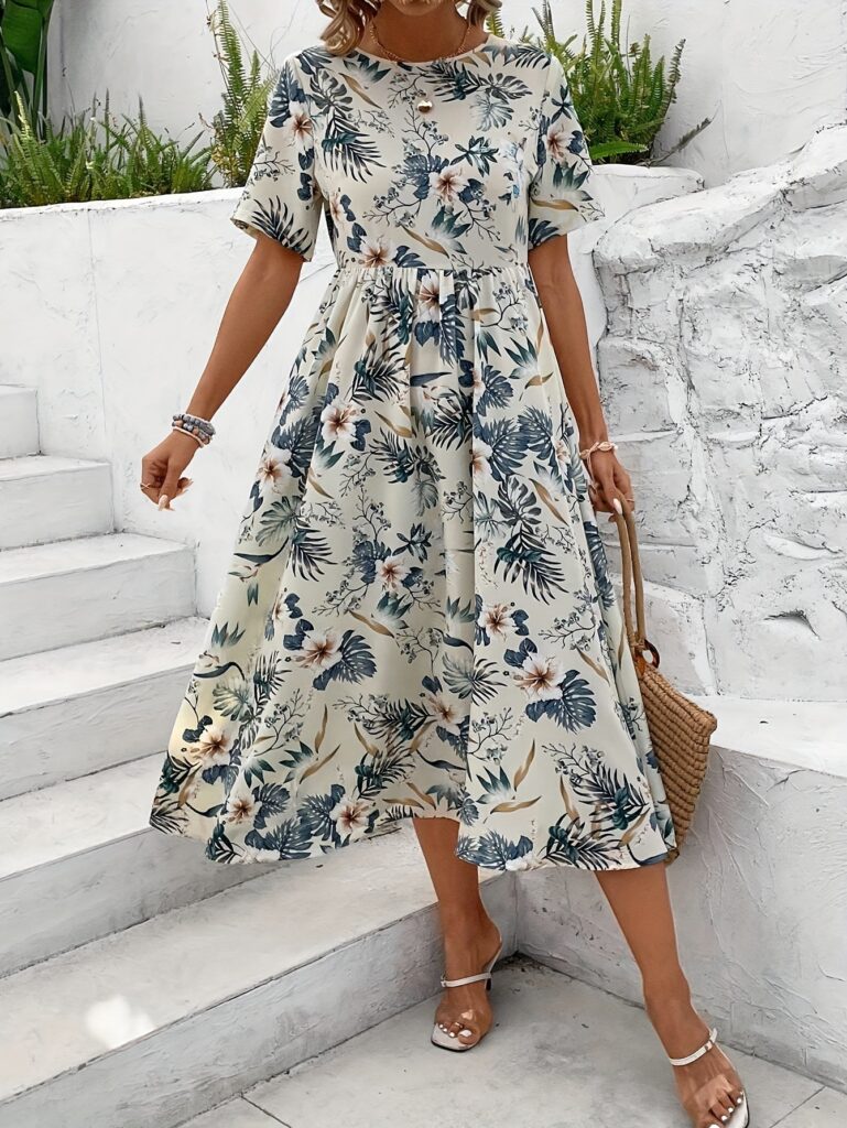 Effortless chic Newness summer dress in floral print. Breathable and comfortable for spring and summer.