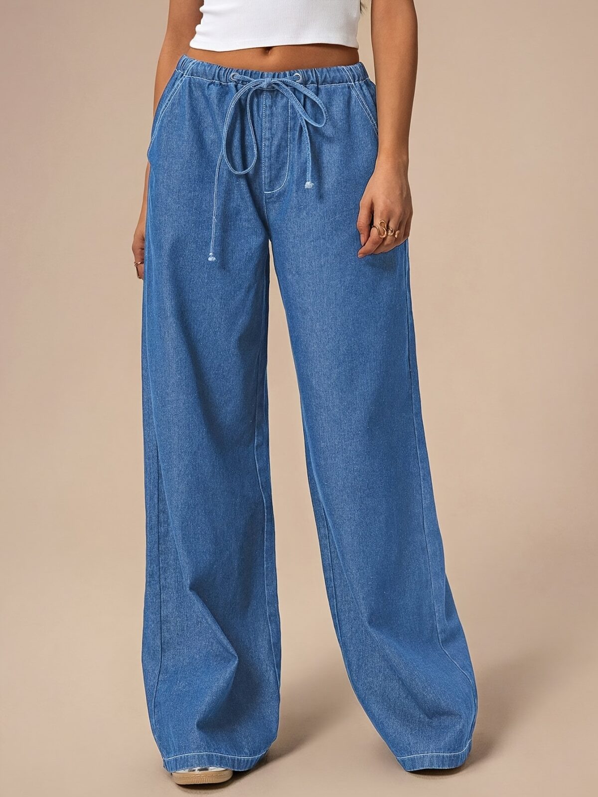Newness City Chic Straight Leg Jeans Flattering straight leg jeans in a versatile wash perfect for any occasion
