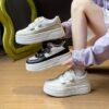 Newness Seoul Chic White Korean Sneakers Breathable lightweight white sneakers with gold accents suitable for all seasons