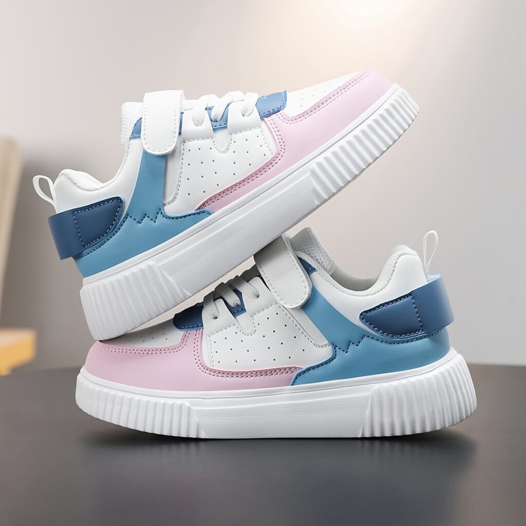 Stylish argyle girls' sports shoes, perfect for active play. Spring Breeze brand.