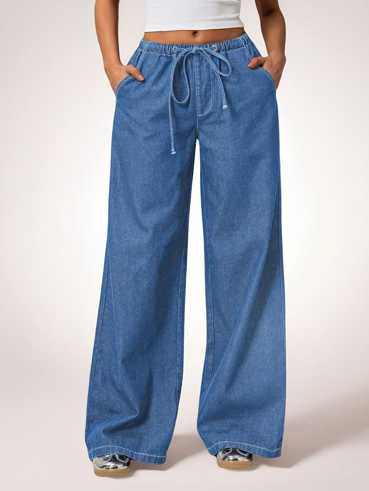 Newness City Chic Straight Leg Jeans Flattering straight leg jeans in a versatile wash perfect for any occasion