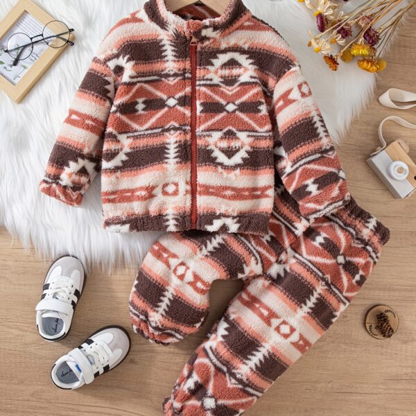 Newness Girls Tribal Hoodie Set: A cozy paisley print fleece-lined hoodie and jogger set, ideal for fall and winter.