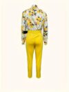 The Newness Chongzhong Elegant Floral Pants Set a comfortable and stylish floral pants set perfect for any season Features a flattering fit and durable fabric