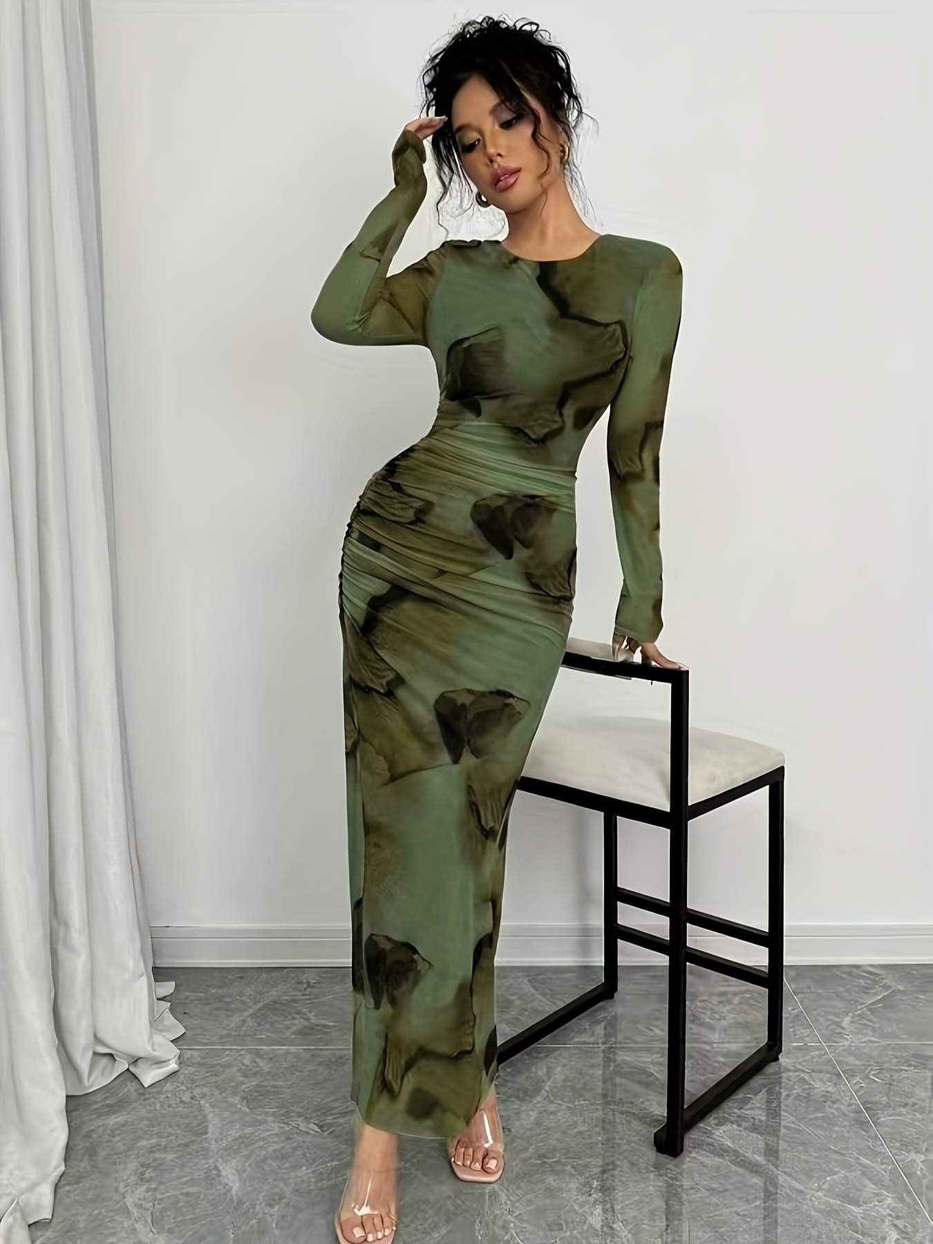 Elegant Gradient Long Sleeve Bodycon Dress for Women - Stretchy Polyester Blend, Round Neck, Form-Fitting Silhouette, Perfect for Spring/Summer, Formal or Casual Occasions, Casual Elegant Dress | Formfitting Dress | Polyester Blend Dress