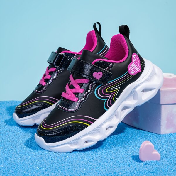 Stylish Spring Sprinter girls' plaid casual sneakers in trendy colors. Comfortable and durable, perfect for spring, fall, and winter.