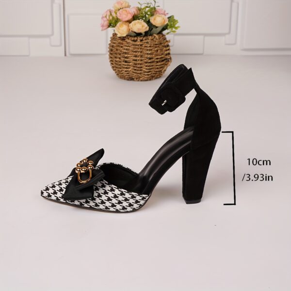 Newness Chic Houndstooth Block Heels with Bowknot Detail Stylish pointed toe sandals in a classic houndstooth pattern featuring a comfortable block heel and elegant bowknot accent