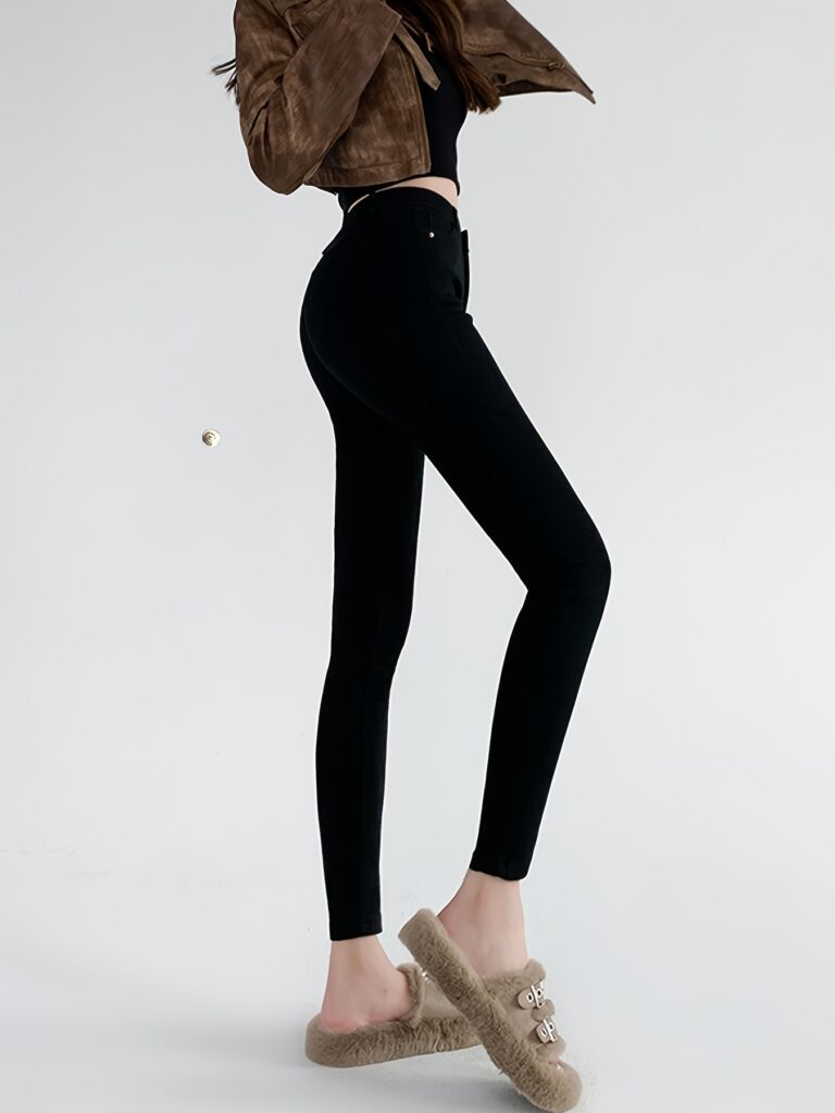 Newness Effortless Chic Stretchy Skinny Jeans: Flattering fit, superior comfort, perfect for any occasion.