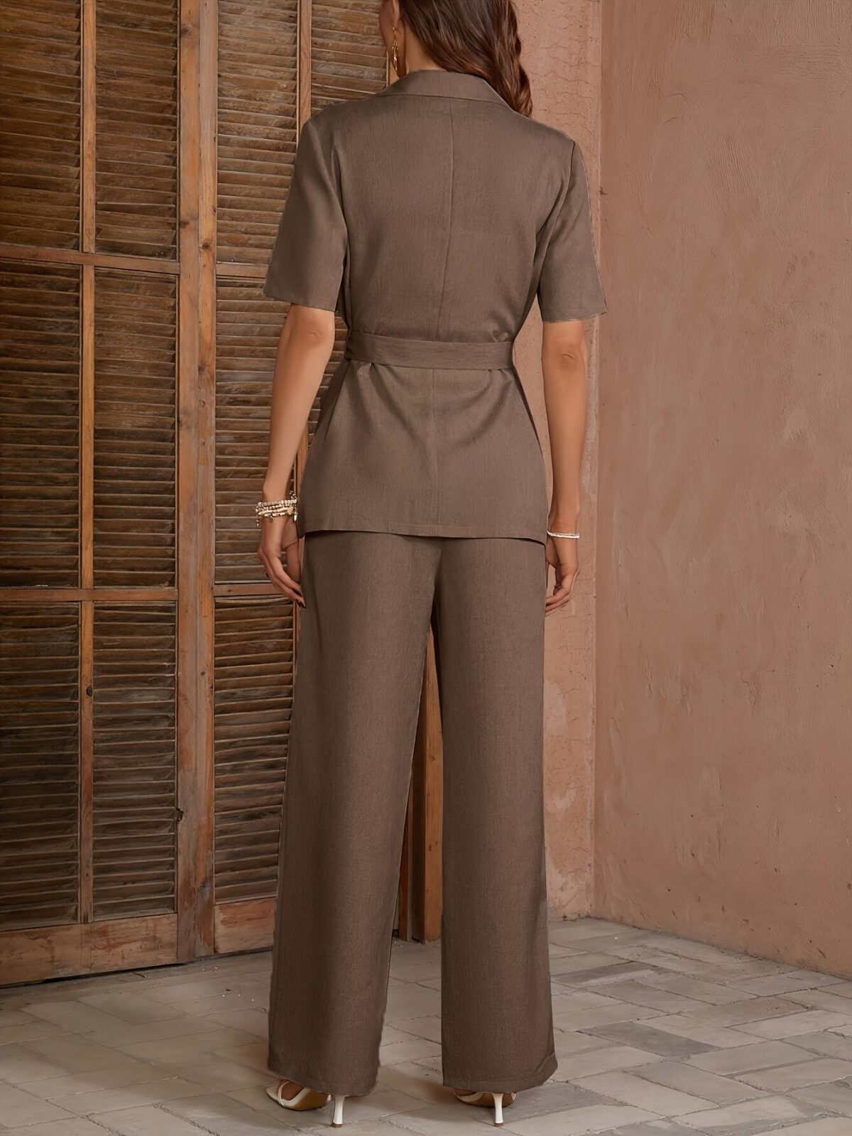 The Newness Dubai Executive Elegant Blazer Set A polished sophisticated and effortlessly chic womens blazer set perfect for elevating your workwear