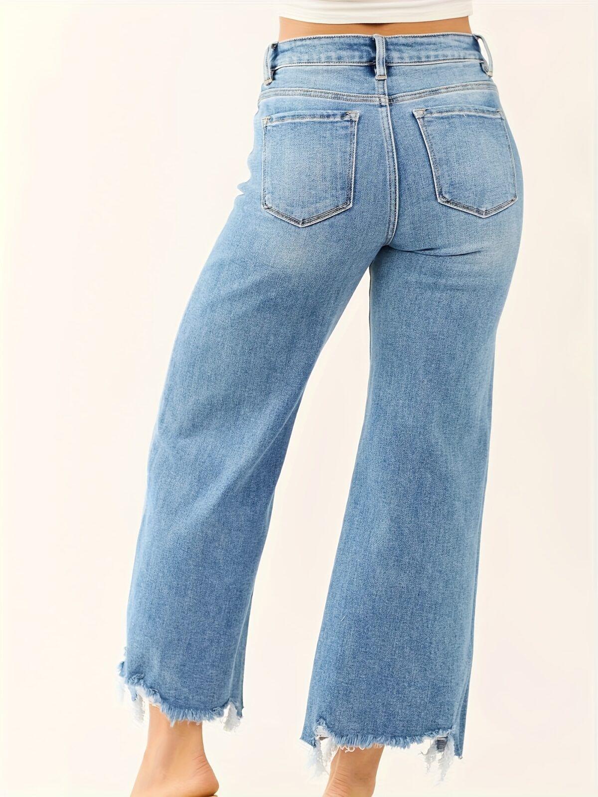 Newness Effortless Chic Straight Leg Jeans A versatile pair of straight leg jeans in a flattering comfortable fit Perfect for any occasion