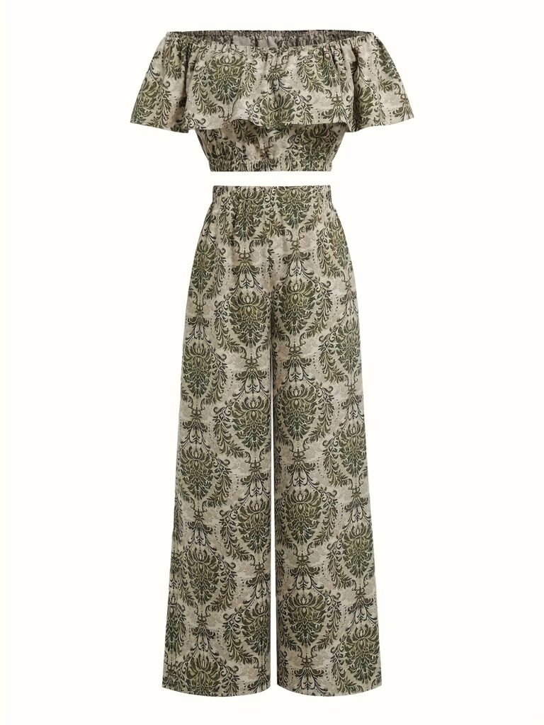 Effortlessly chic Casablanca Printed Two-Piece Set in a vibrant print, perfect for summer. Features a stylish top and coordinating bottom.