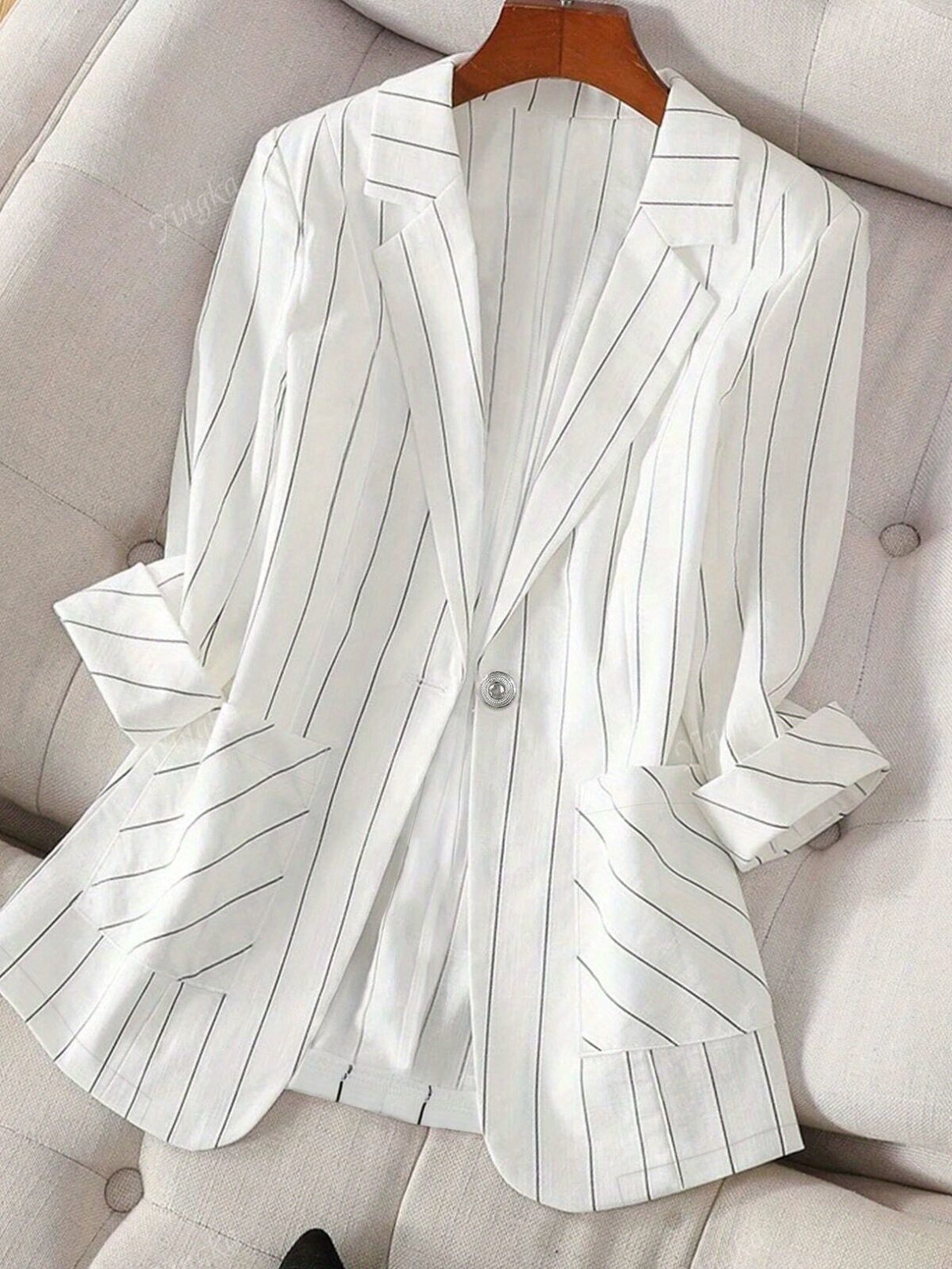 City Chic Womens Pinstripe Casual Blazer in springsummer Effortlessly chic and comfortable