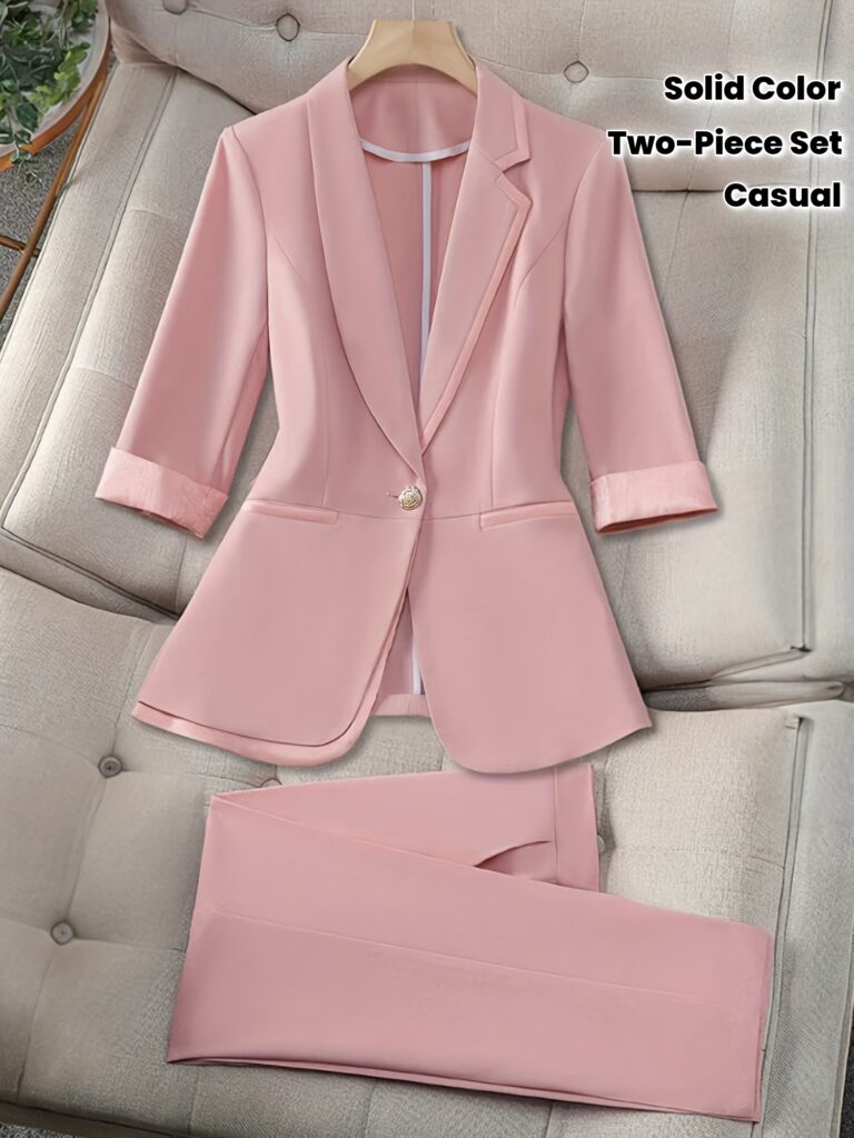 City Chic Women's Solid Color Blazer Pant Set: A stylish two-piece set, perfect for work or a night out. Features a sophisticated blazer and coordinating pants in a solid color.