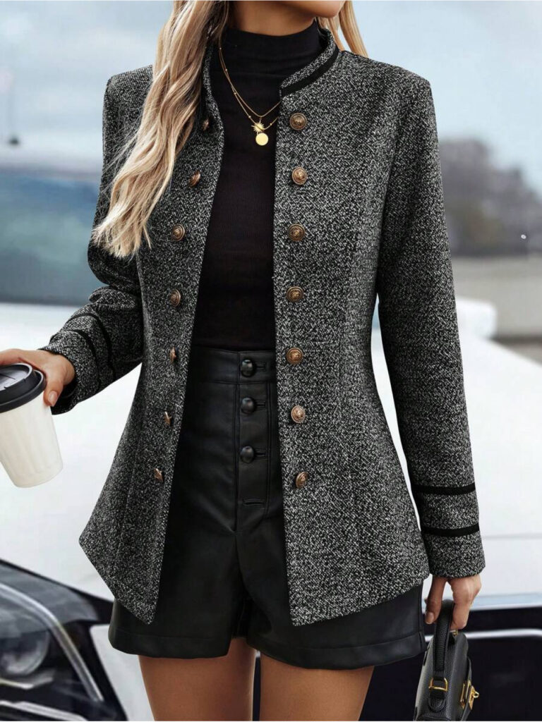 City Chic Women's Double-Breasted Coat, elegant blazer jacket in versatile style, perfect for fall and winter, tailored fit, classic design.