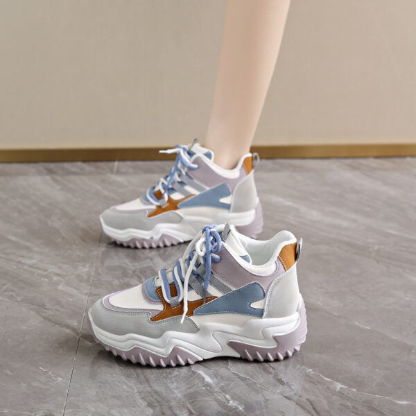 Newness Seoul Street Style Korean Dad Sneakers in white and grey, showcasing the chunky sole and trendy design. Perfect for everyday wear.
