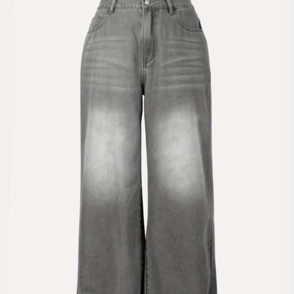 Newness Effortless Chic High Waist Straight Jeans A model effortlessly rocks our straight leg jeans showcasing their flattering high waist and perfect fit