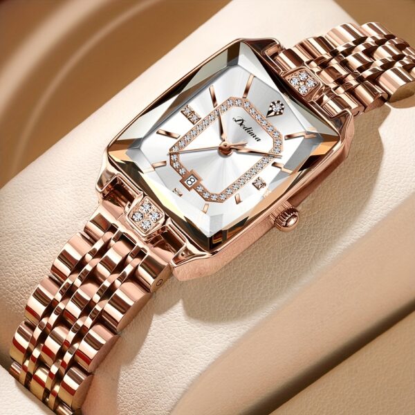 Emerald Elegance Square Quartz Watch by Newness: A sophisticated square watch with an emerald green face, showcasing modern elegance on a woman's wrist.