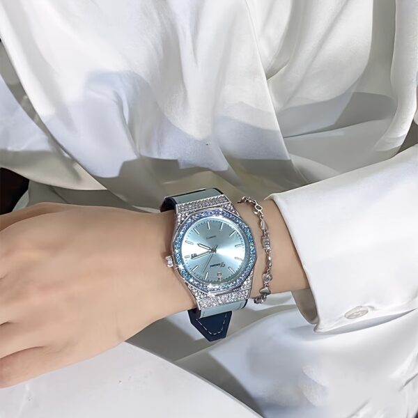Newness Celestial Quartz Fashion Watch: A sophisticated timepiece showcasing a blend of modern design and timeless elegance.